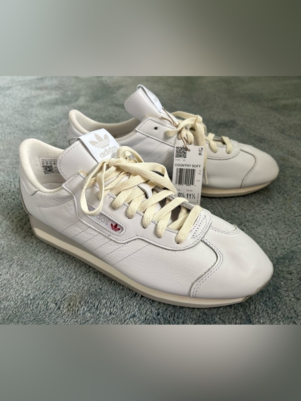 adidas Originals Country Soft Leather Sneakers - 10.5 - White - NWOB